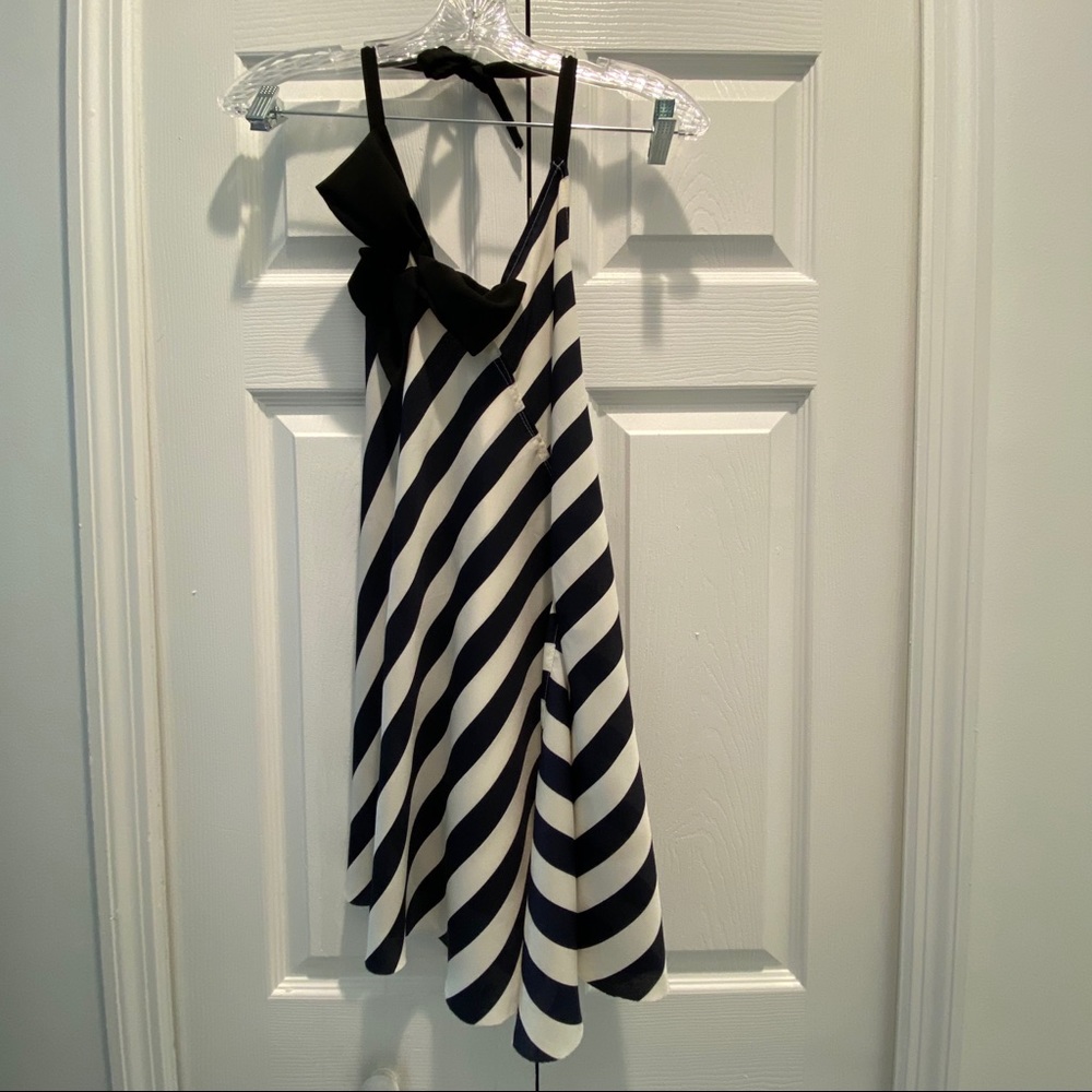 TOPSHOP HALTER TOP- ONE SIZE